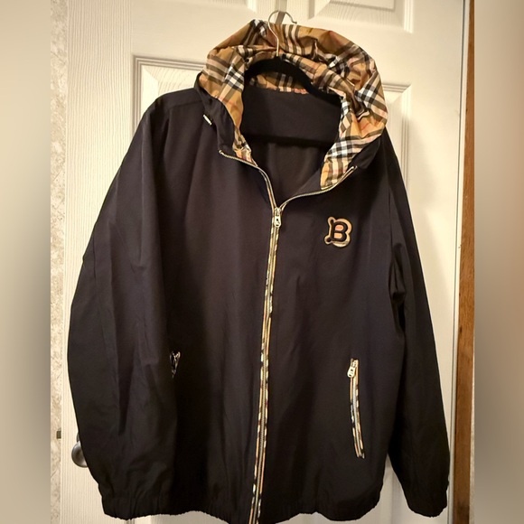 Burberry Black Jacket with Tan Plaid Hood - Picture 1 of 3